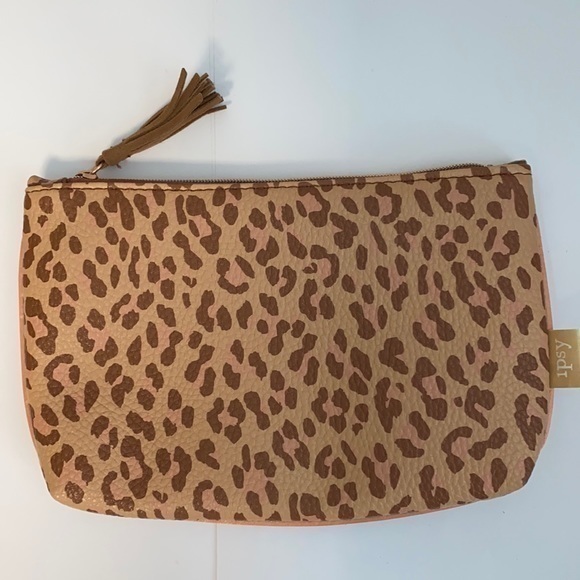 Ipsy Leopard Print Cosmetic Bag Rose Gold beige - Picture 1 of 3